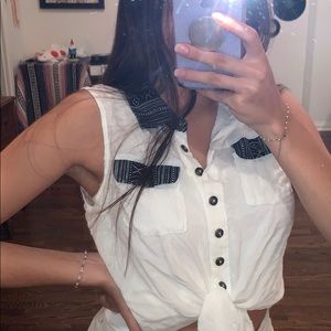 black and white collared button up tank top